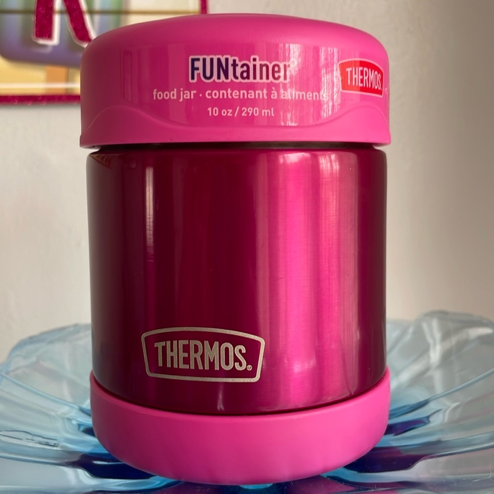 10 oz Pink Thermos FUNtainer container. Keep food or drinks warm or cold
